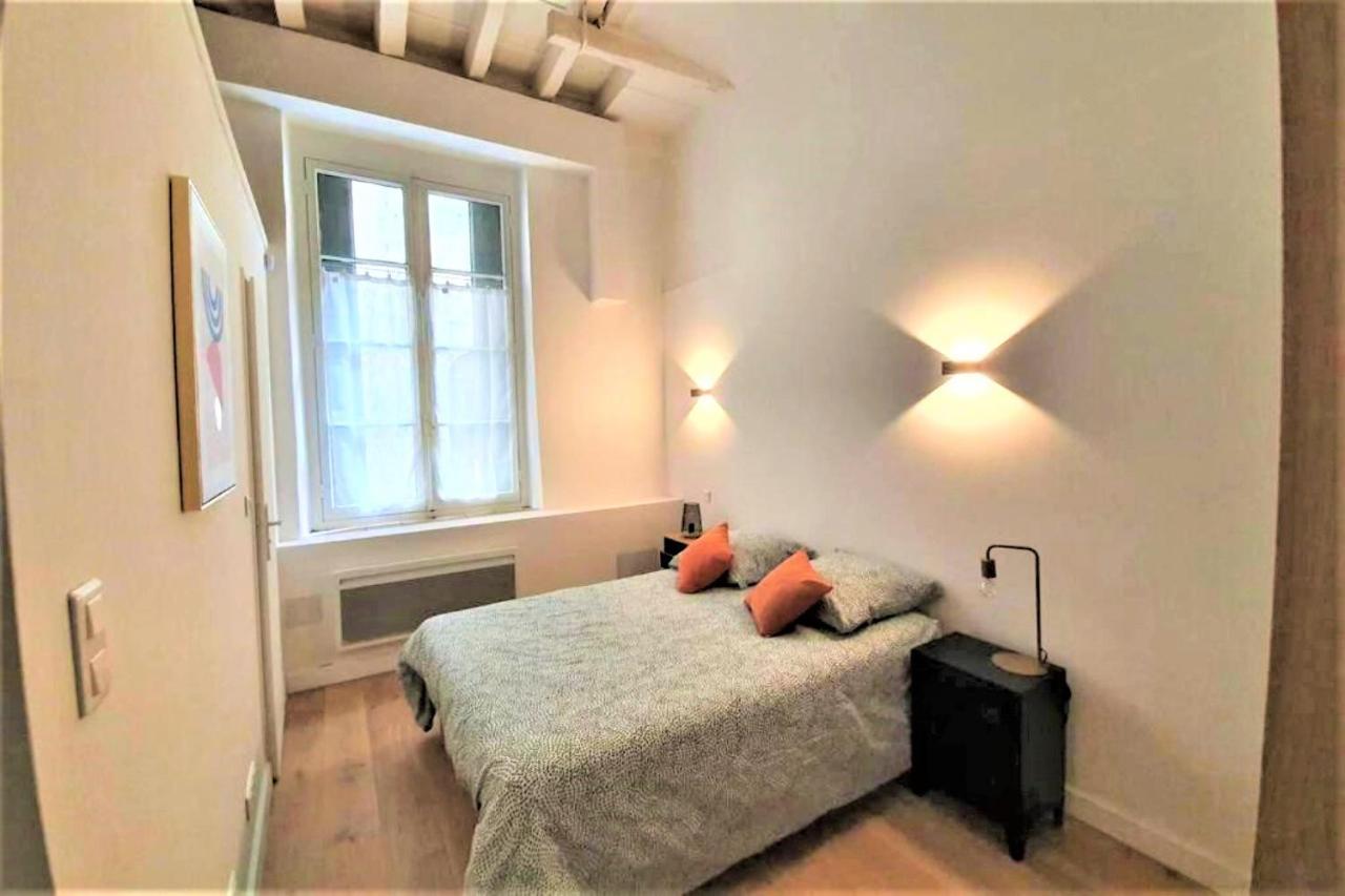 Appartement A Deux Pas De La Place Du Forum Arles Buitenkant foto